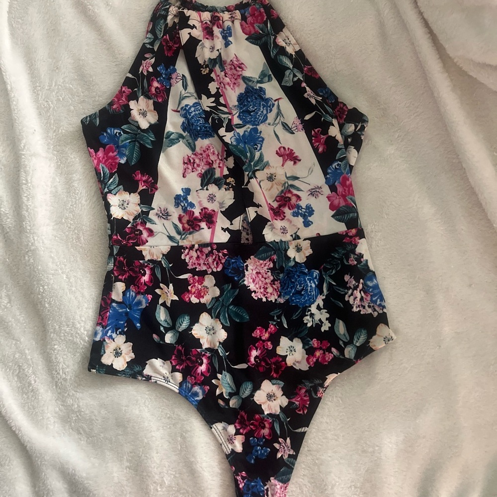 Guess Floral Bodysuit